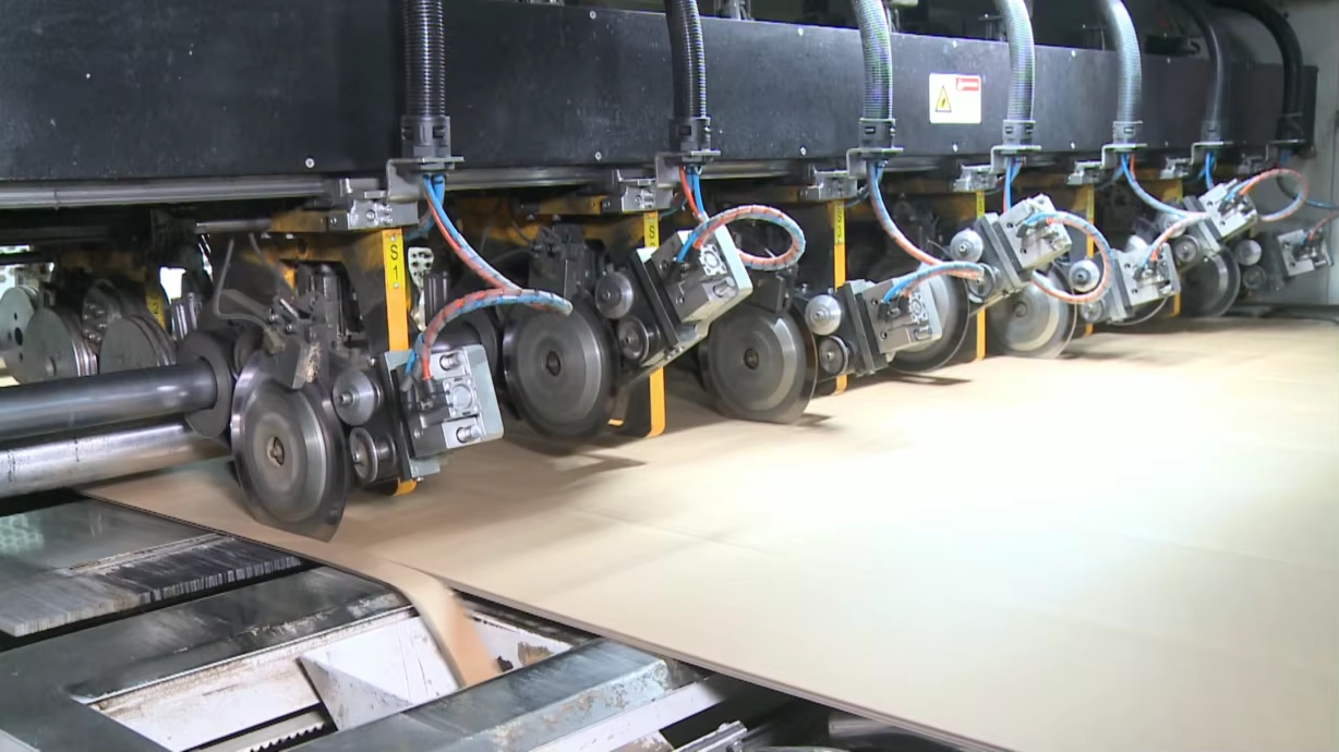 comb for slitter scorer